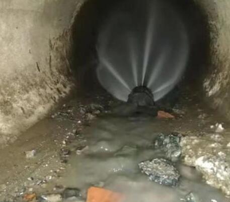 提蒙乡市政管道清淤